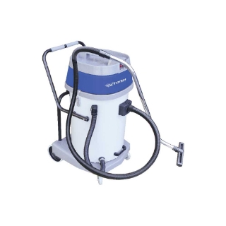 Picture of Mercury Wet Dry Vac | 20-Gal. Poly Tank |225 CFM | 78-In. Water Lift |10-Ft. Hose | 5-Piece Tool Kit